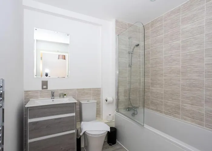 Smart 1 Bedroom In Salford Apartmán