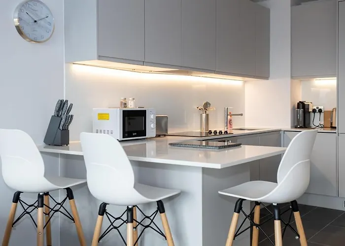 Stunning 2 Bedroom Apartment Manchester