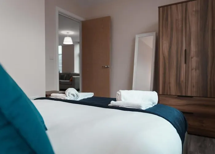 Daire Contemporary 2 Bed - Sleeps 4 Manchester