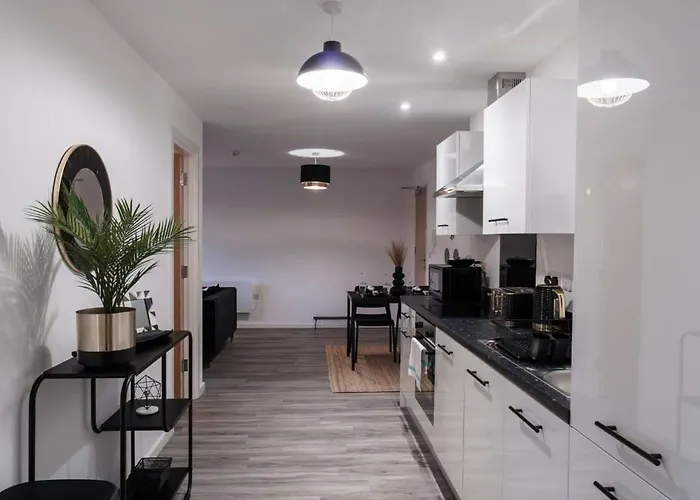 Lovely 2 Bed In - Sleeps 4 Apartment