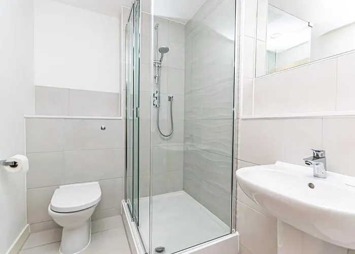 Contemporary 2 Bed In * 맨체스터