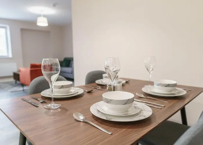 Bright 2 Bed - Sleeps 4