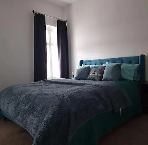 Σπίτι διακοπών Gorgeous Edwardian Terrace In Old Trafford