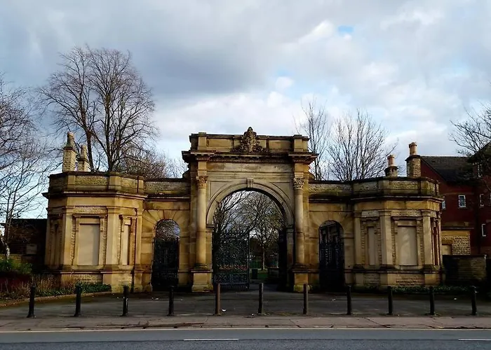 Gorgeous Edwardian Terrace In Old Trafford Μάντσεστερ