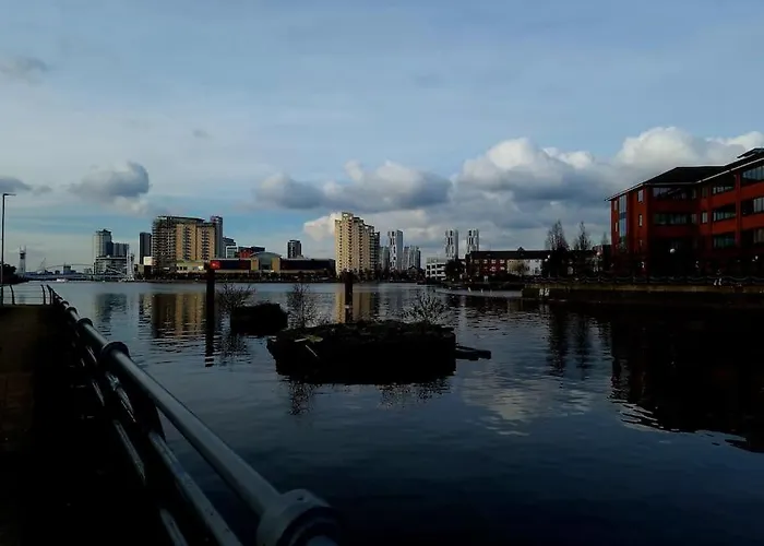 Gorgeous Edwardian Terrace In Old Trafford