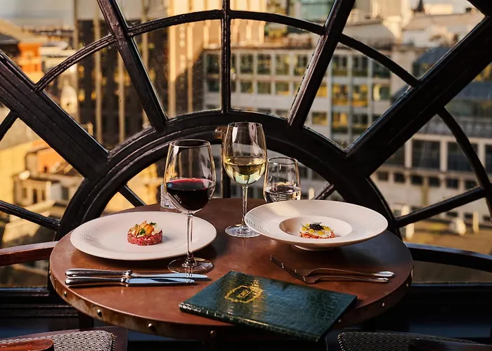 Gotham 5* Mánchester