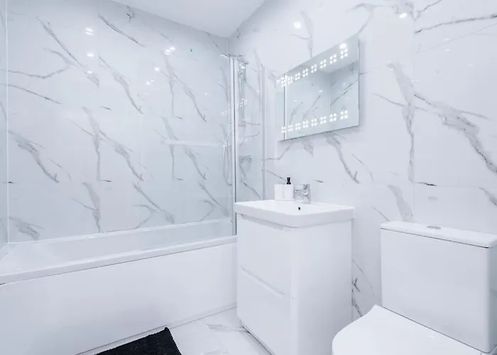 Apartament Heart Of Didsbury, Private Gated Car Park By Hass Haus