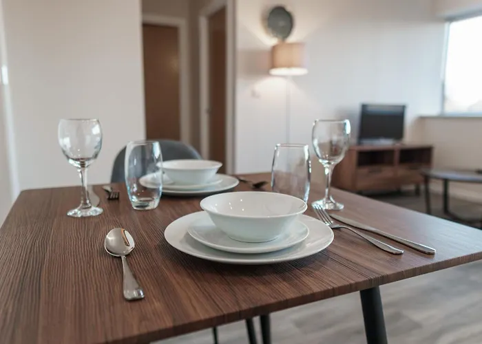 Apartament Modern Apartment, Free Parking For Two, Smart Tvs, Location *