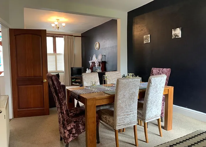 아파트 Beautifully Styled 2br With Garden 맨체스터