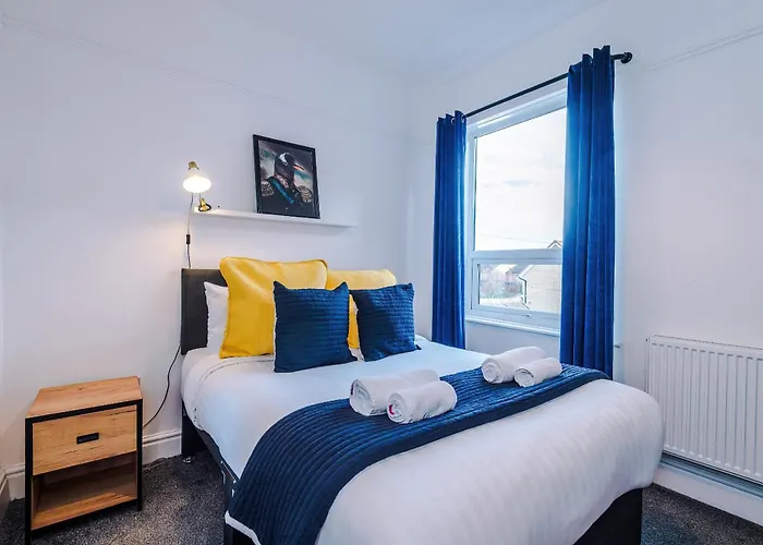 Сasa de vacaciones Barton House - Sleeping 10 Mánchester