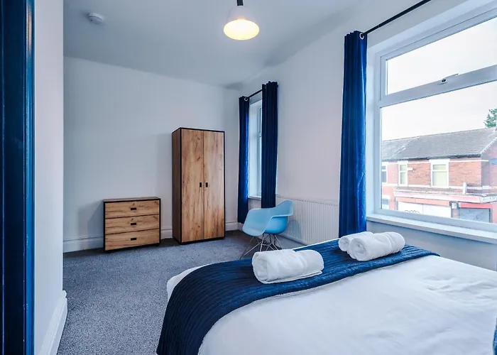 Barton House - Sleeping 10 Сasa de vacaciones