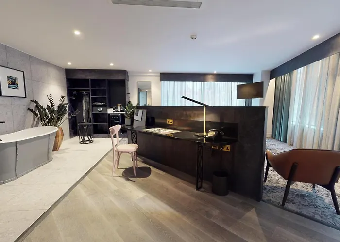 Voco - Centre By Ihg Szálloda 4*