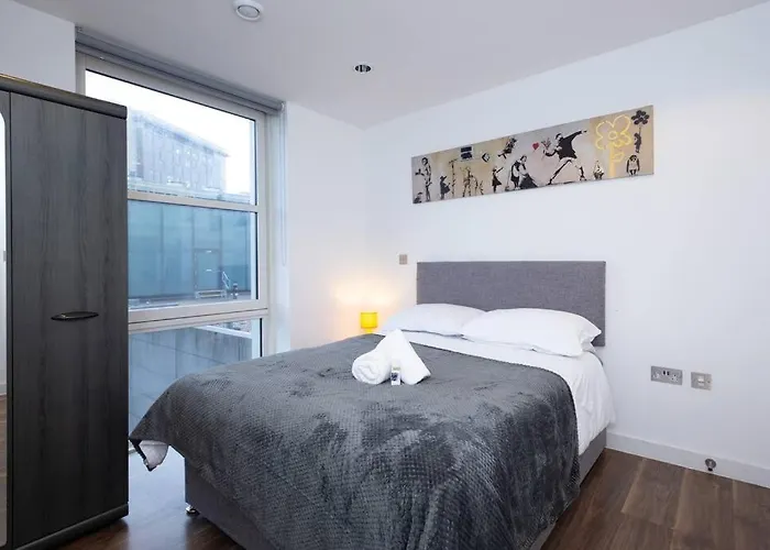 Stylish Mediacity 2bed, Sleeps 6, Amazing Views Apartamento *