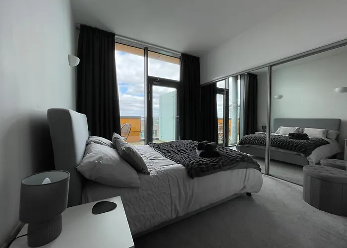 Modern Luxury In Apartmán