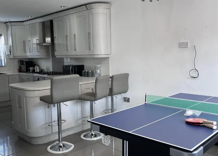 The Grey Mansion בית אירוח *