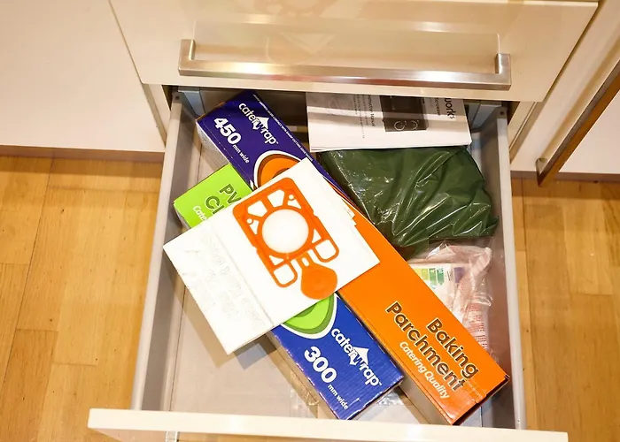 The Carnelian * מנצ'סטר