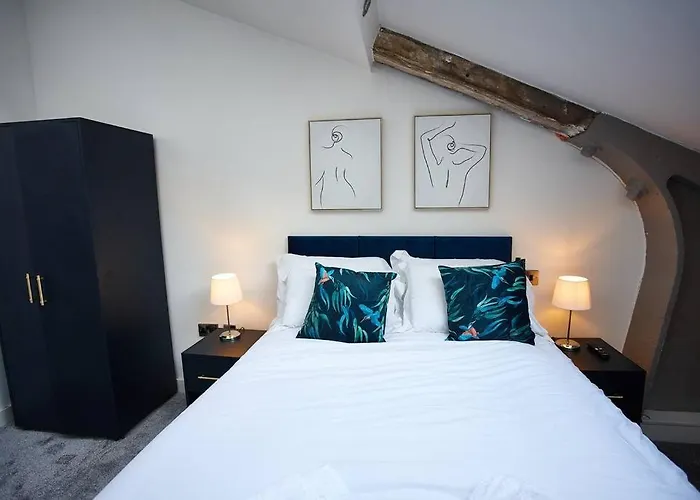 The Garnet מנצ'סטר