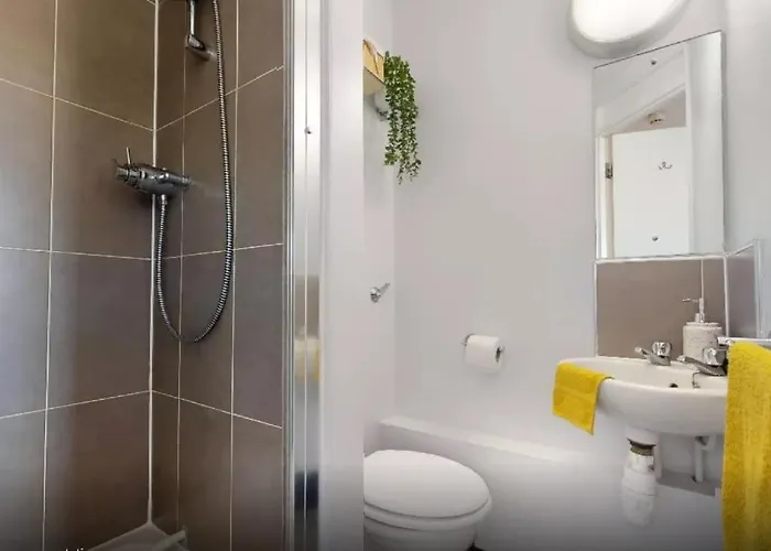 Апартаменты Iq Lambert House