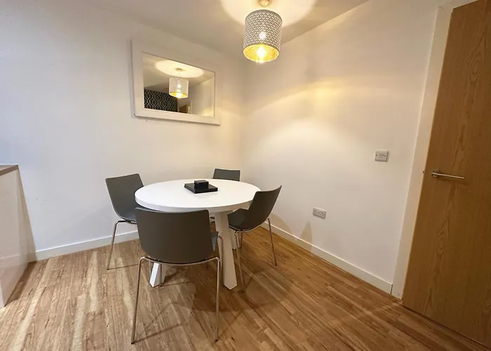 Media Salford Quays Apartment