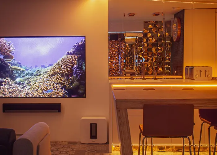 Luxury - Centre Apartment