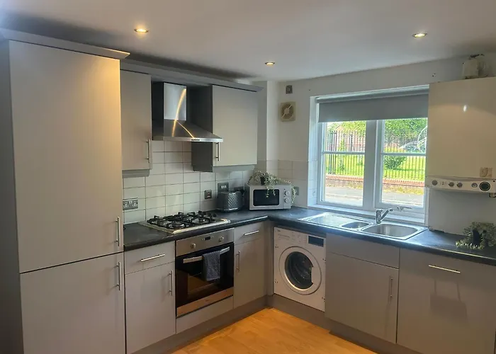 Spacious And Cosy Entire Flat *