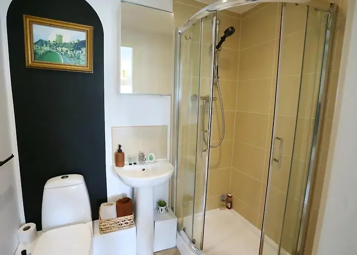 Walk To Man & With Free Parking - Pass The Keys Appartement Manchester