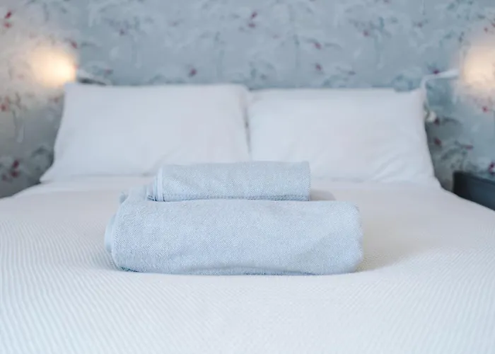 The Retreat Near Salford Quays