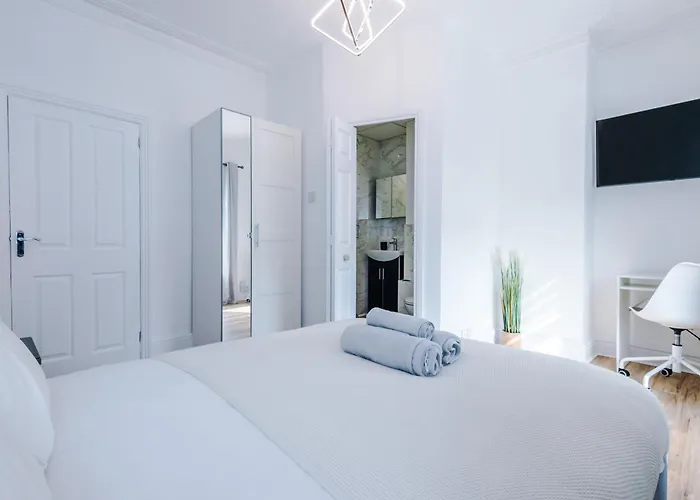 펜션 The Retreat Near Salford Quays 맨체스터