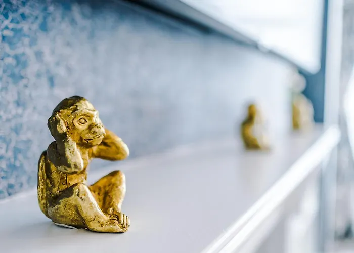 The Retreat Near Salford Quays * 맨체스터