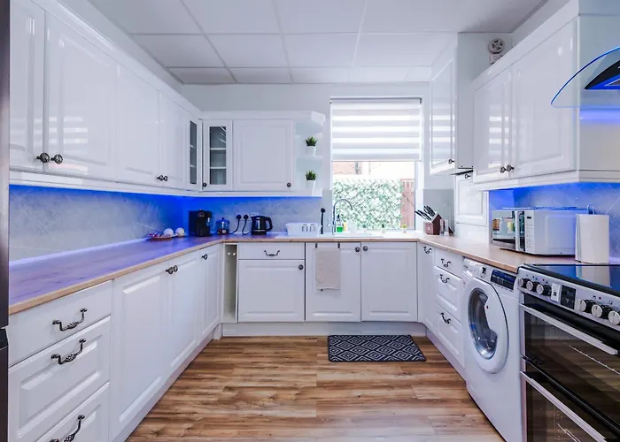 펜션 The Retreat Near Salford Quays *