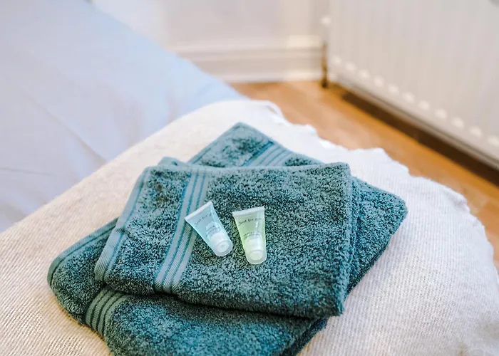 Prázdninový dům 4 Bedroom Victorian House *