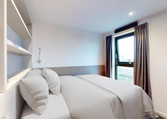 Apartament For Students Only Canvas Manchester