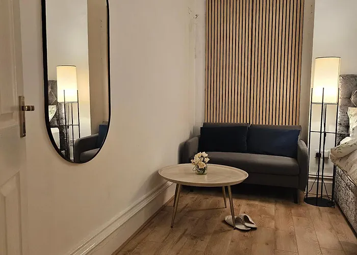 Hello Kitty * Manchester