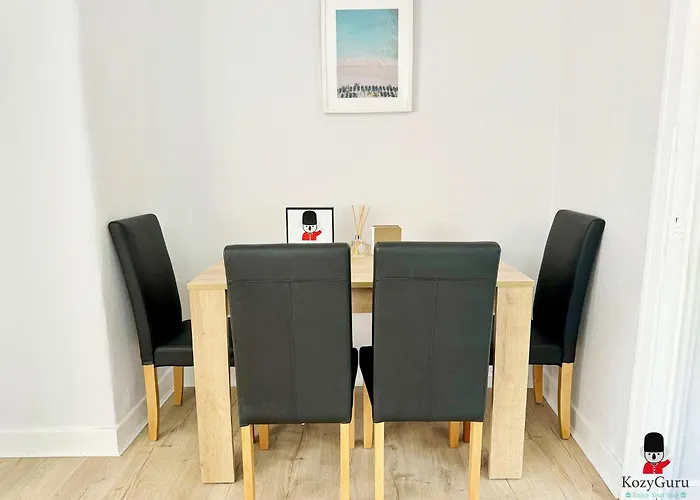 Kozyguru Spacious 3 Bedroom 8ppl Hse 50% Off Long *