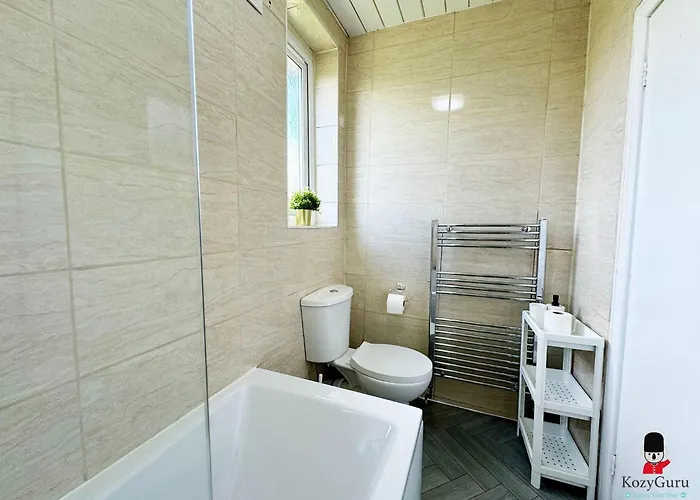 Kozyguru Spacious 3 Bedroom 8ppl Hse 50% Off Long * Manchester