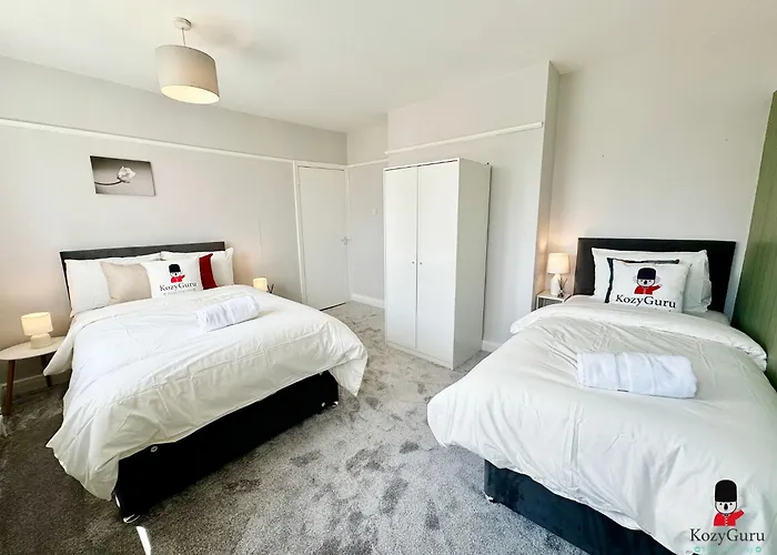 Kozyguru Spacious 3 Bedroom 8ppl Hse 50% Off Long *