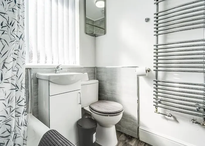 بيت للعطل Spacious 3br - Pool Table - Games - Sleeps 9