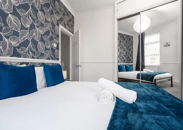 Spacious 3br - Pool Table - Games - Sleeps 9 Hébergement de vacances *