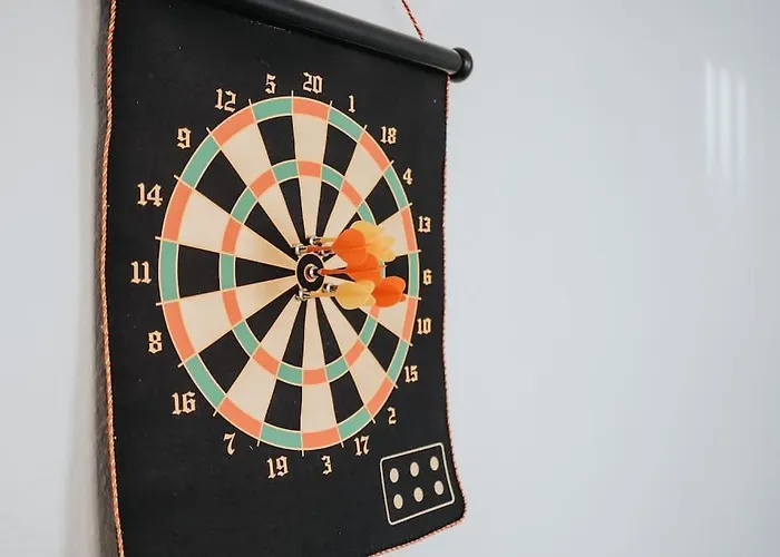 Hébergement de vacances Spacious 3br - Pool Table - Games - Sleeps 9 *