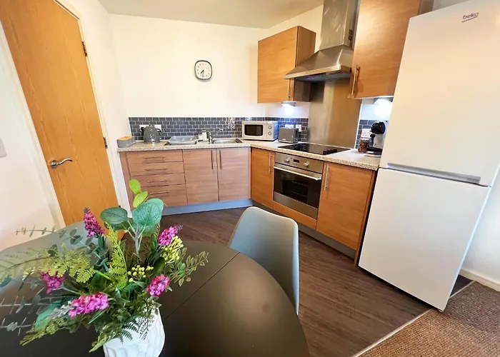 아파트 2 Bed Sportcity Opposite Etihad Stadium & Coop Live *