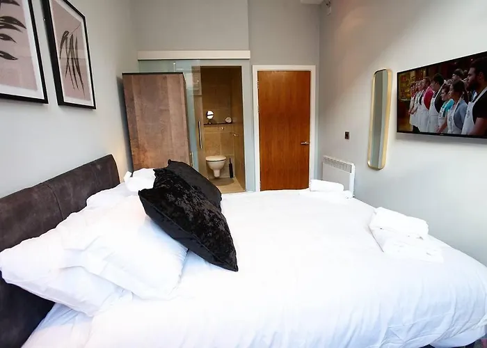 The Diamond Apartman