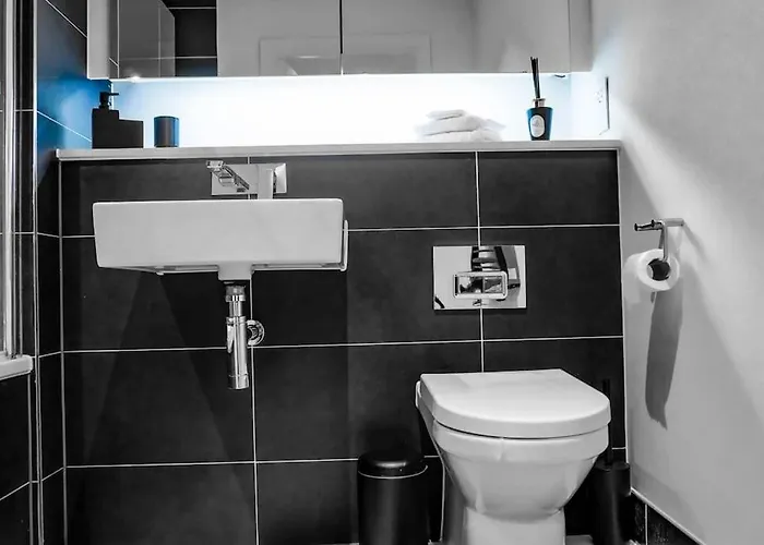 アパート Classy 2-br, 3-bath Sleeps 5, High Speed Unlimited Wifi