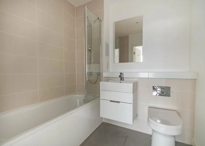 Centre In 홈스테이 *