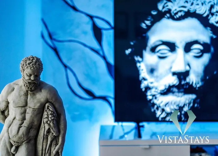 Apartment Modern 2 Bedroom By Vista Short Lets & Serviced With Free Wifi & Dart Board *