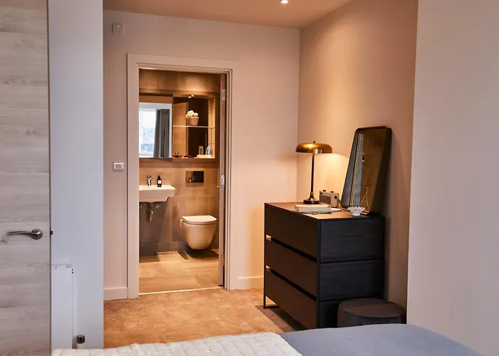 Charles Hope Centre 맨체스터