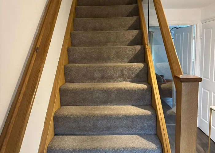 Modern Twin Near Ancoats & Etihad Stadium Manchester