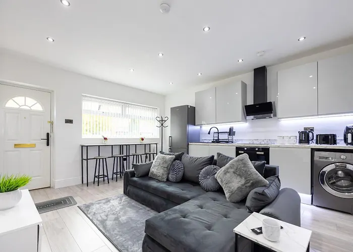 Westpoint Luxury Apartament *