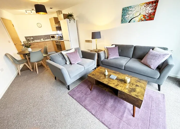 2 Bed Sportcity Opposite Etihad Stadium & Coop Live *