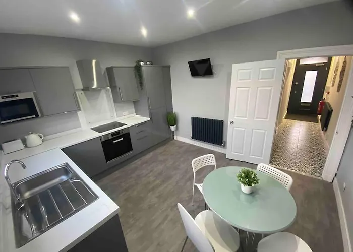 Ivy Mount Boutique * 맨체스터