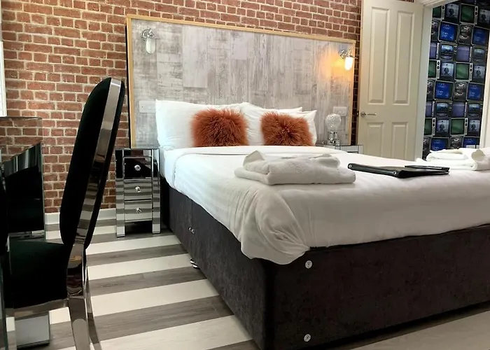 Ivy Mount Boutique * Manchester